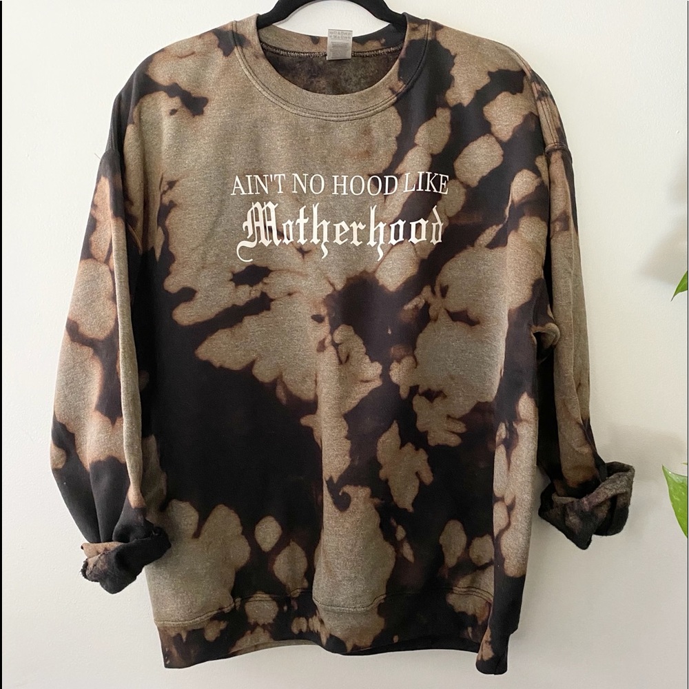 Ain’t No Hood Like Motherhood Sweatshirt